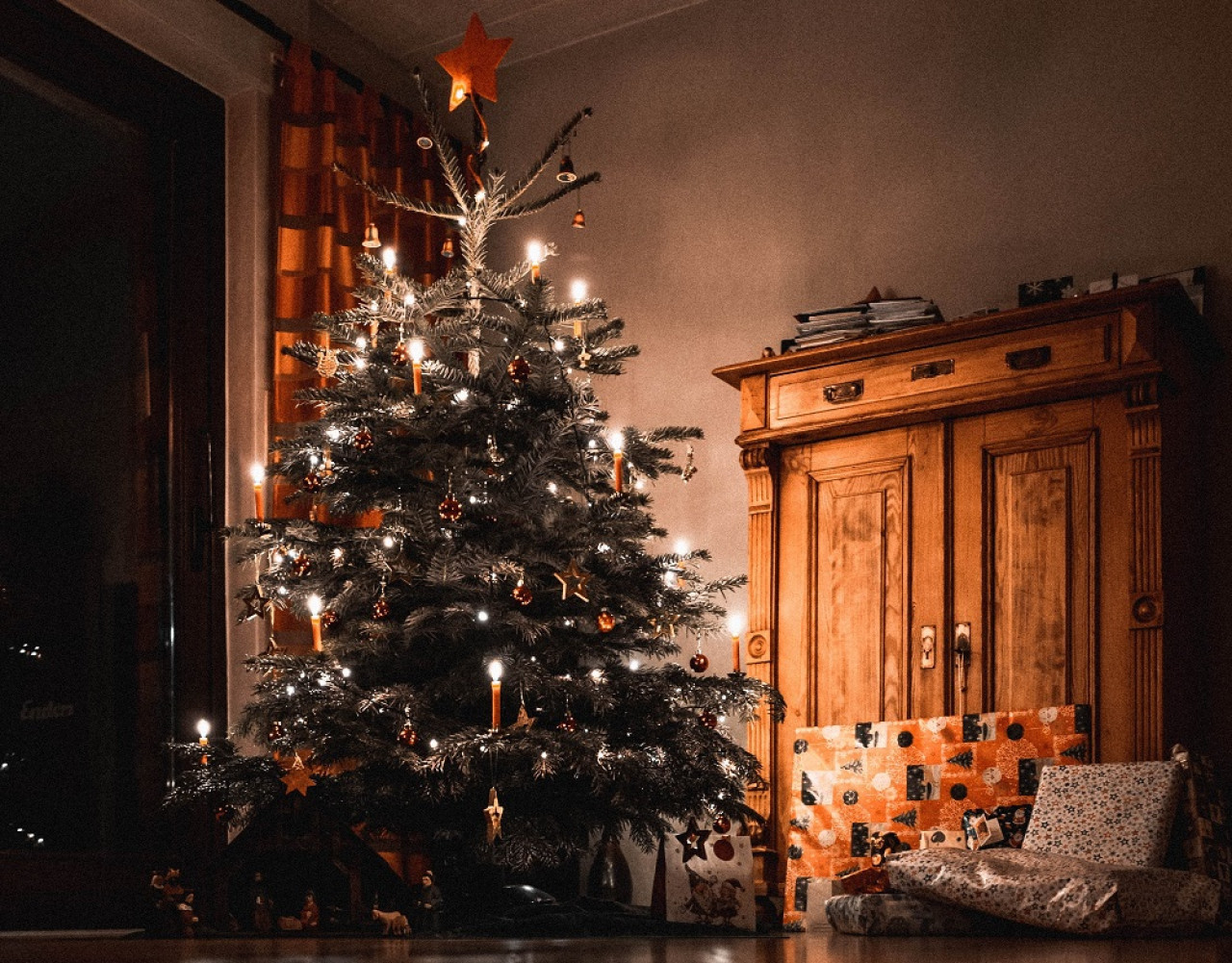 Árbol de navidad. Foto: Unsplash.