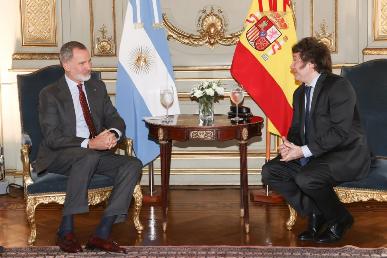 Javier Milei y el rey de España Felipe VI. Foto: NA.