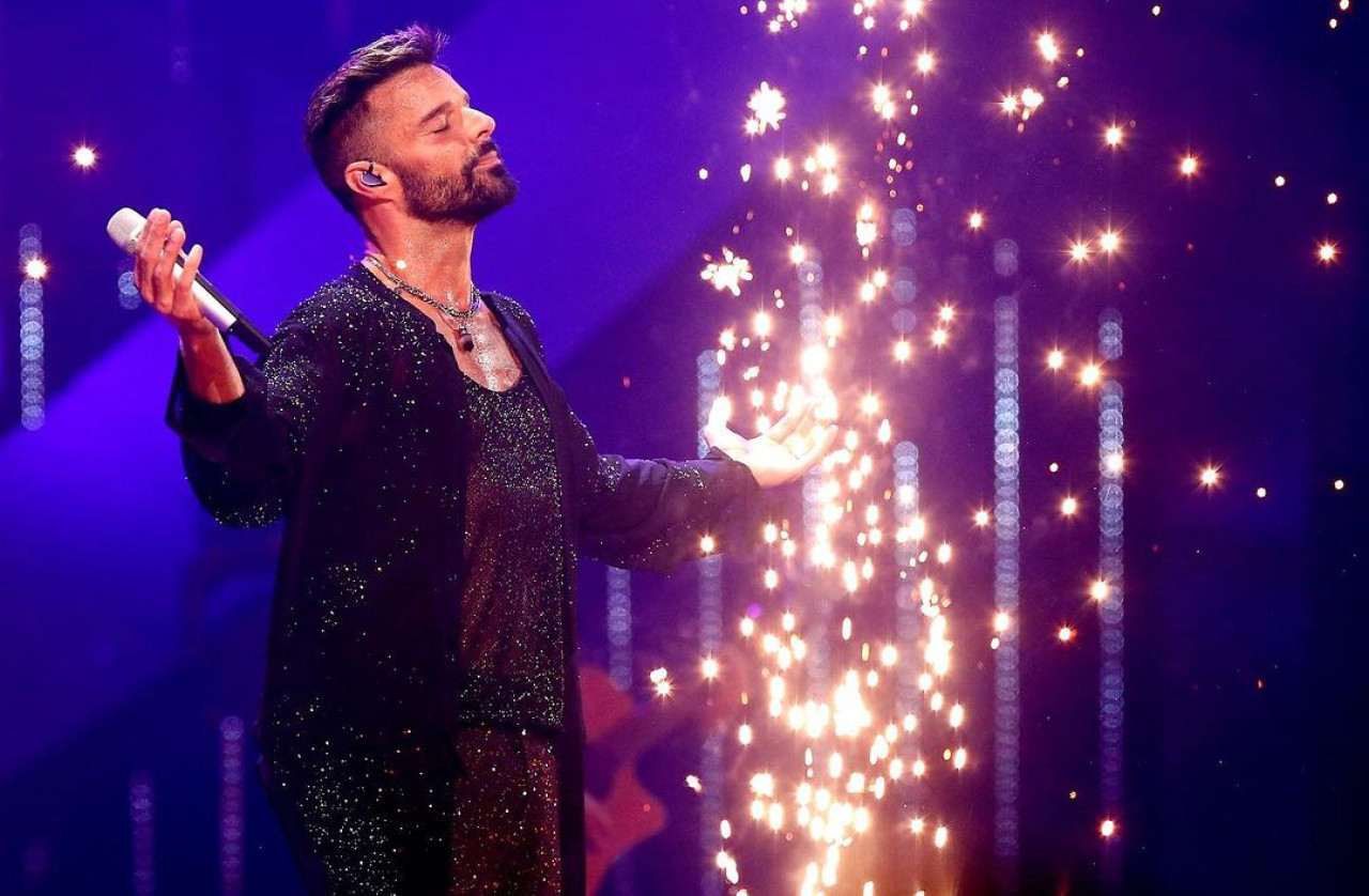 Ricky Martin ovacionado  en la festival de Villa del Mar, fuente: @elfestivaldevina oficial