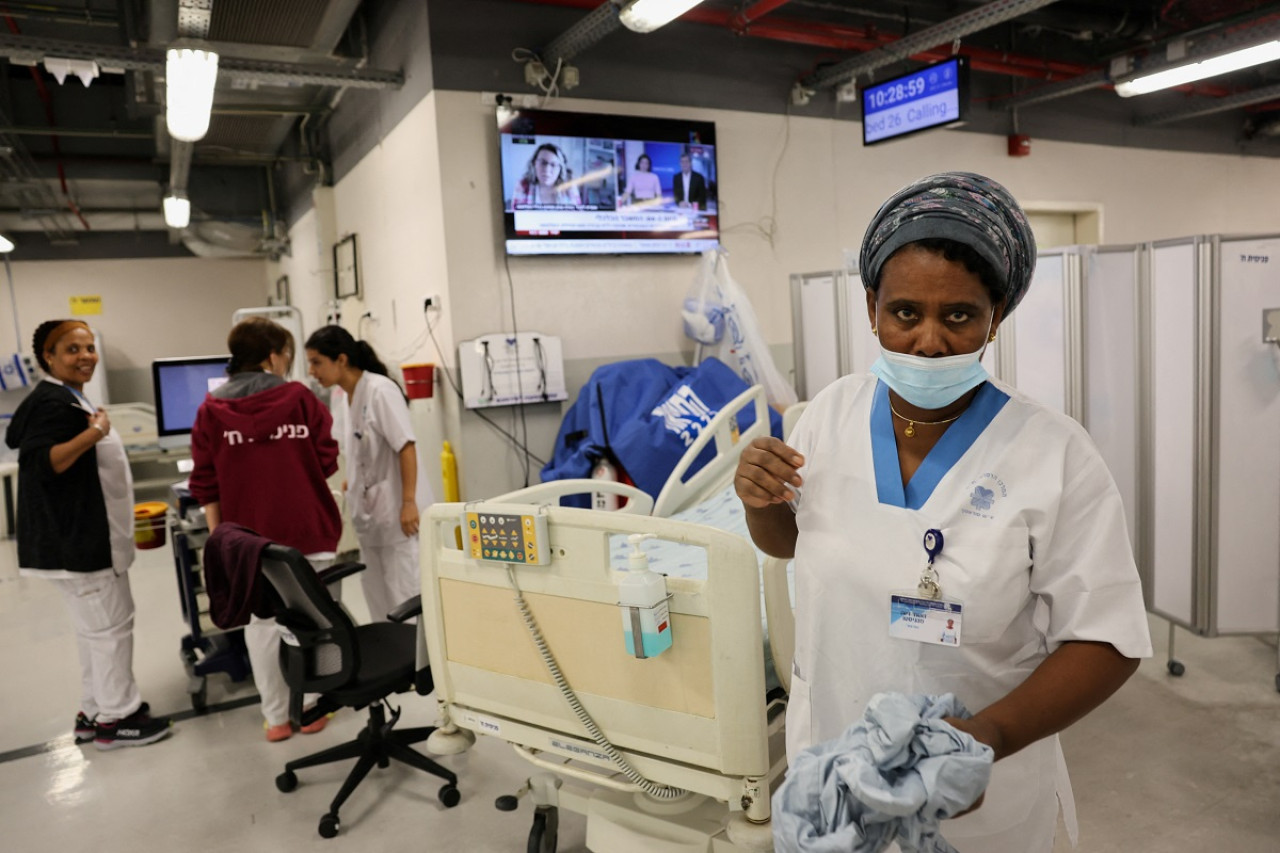 Médicos del Centro Médico Sourasky de Tel Aviv. Foto: Reuters.