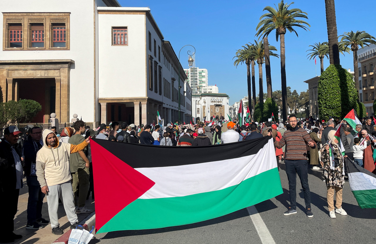 Marcha en Marruecos contra el ataque de Israel en Gaza. Foto: REUTERS.