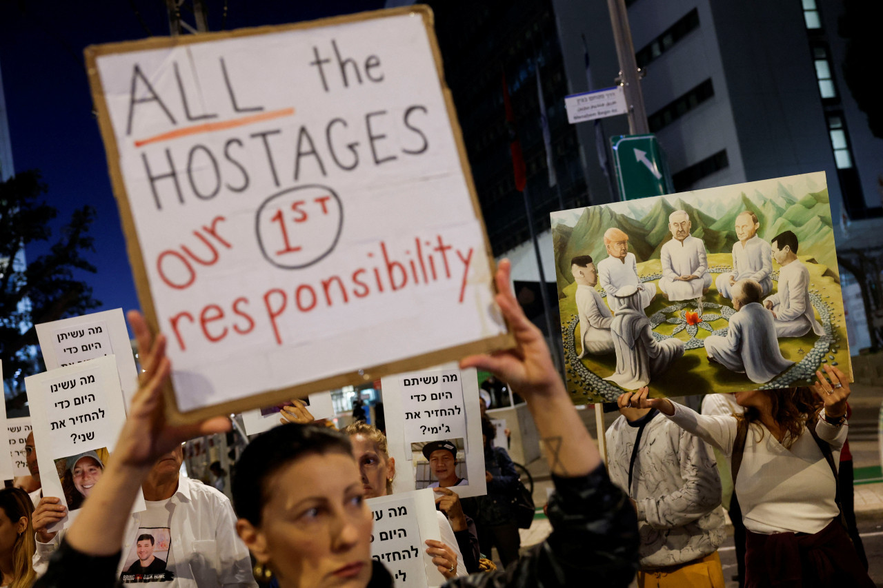 Manifestaciones en Israel piden que vuelvan los rehenes. Foto: Reuters.