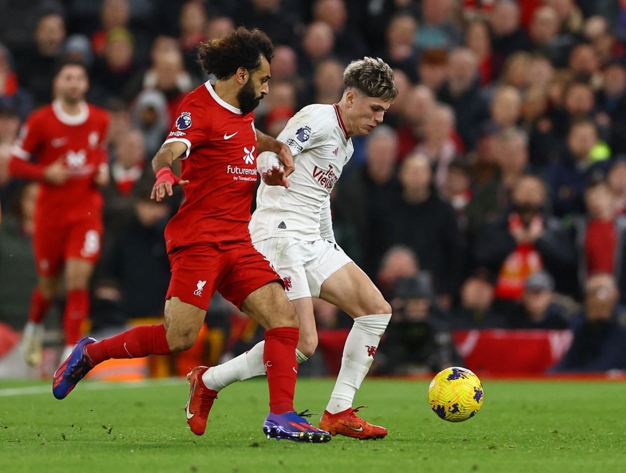 Alejandro Garnacho ante Liverpool. Foto: Reuters.