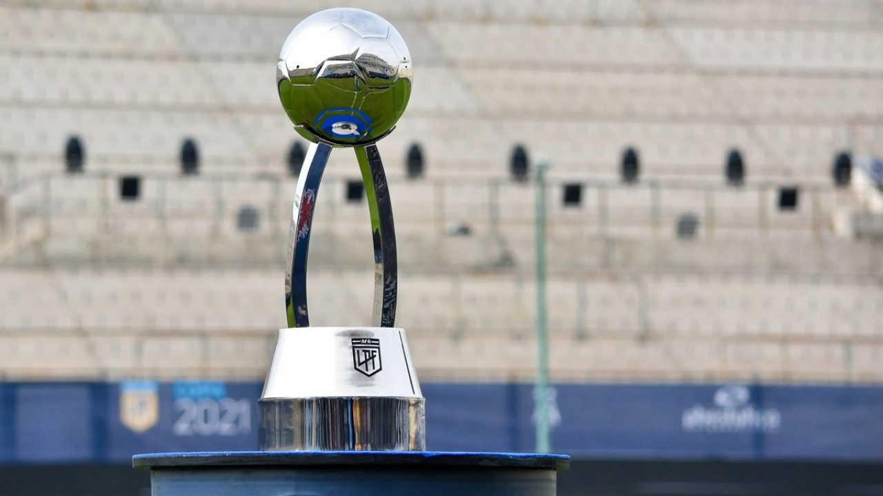 Trofeo Copa de la Liga. Foto: X @AFA.