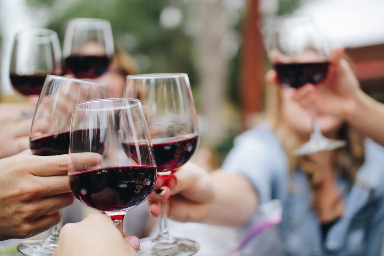 Vino, bebida alcohólica, vid. Foto: Unsplash