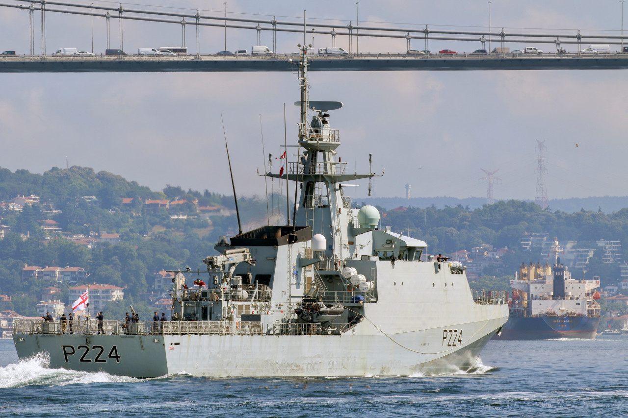 Buque HMS Trent, enviado por Reino Unido a Guyana. Foto: Reuters.