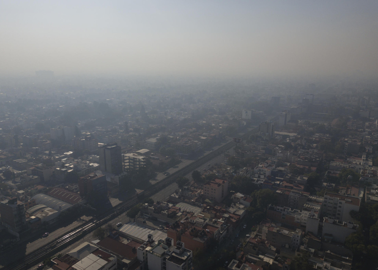 Contaminación por pirotecnia en México. Foto: EFE
