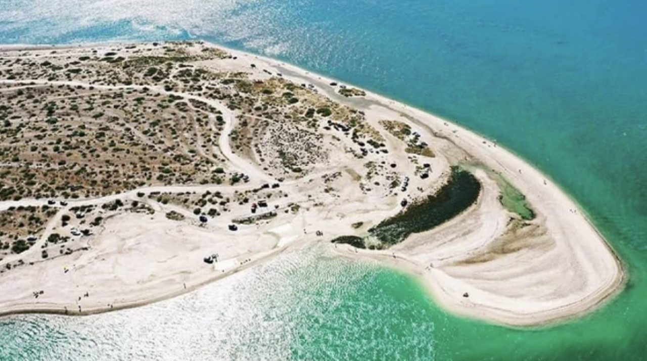 La playa de Punta Perdices está ubicada en el Golfo de San Matías. Foto NA.