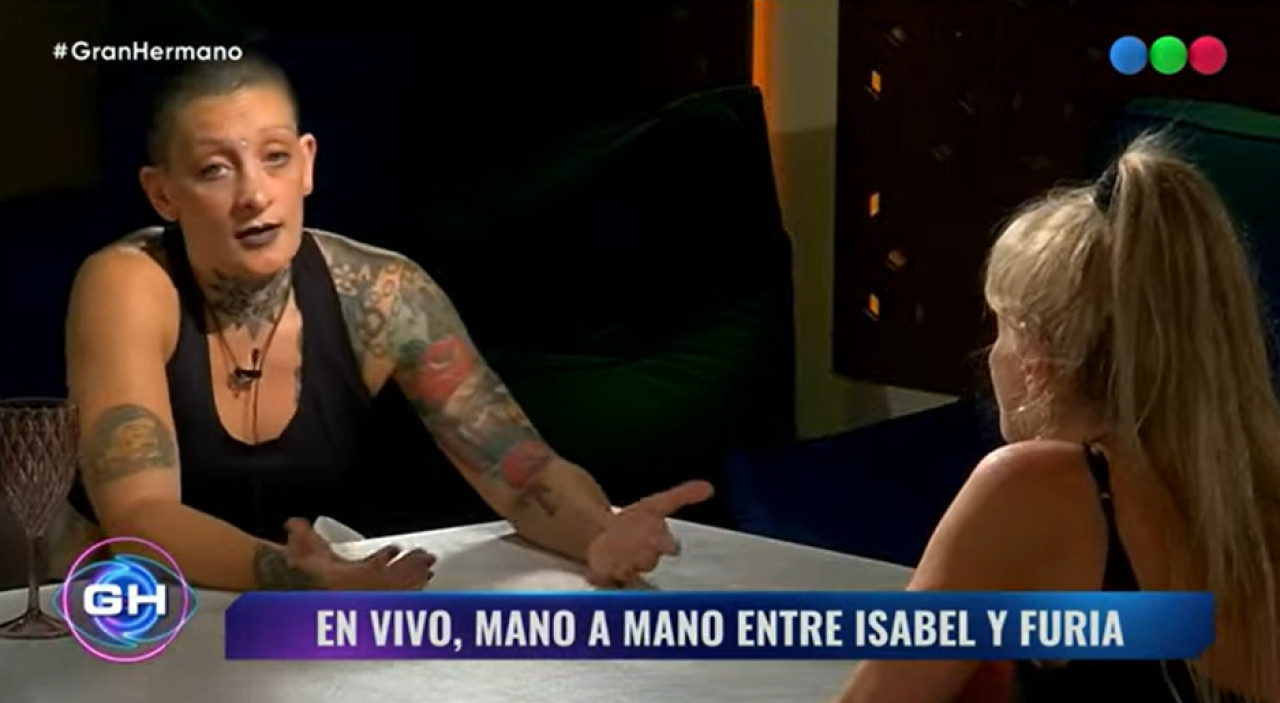 Mano a mano entre Isabel y Furia. Foto: captura Telefe.