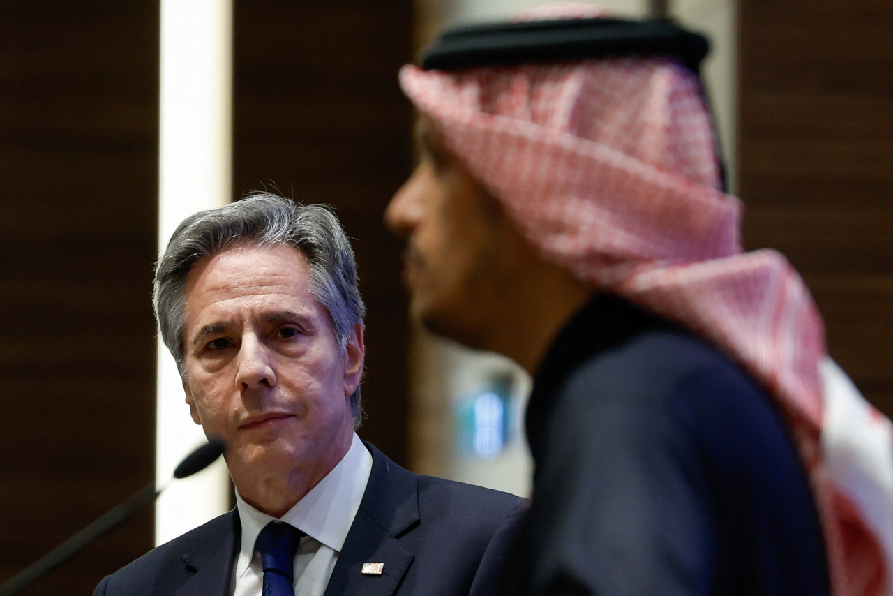 La reunión entre los funcionarios de EEUU y Qatar. Foto: Reuters