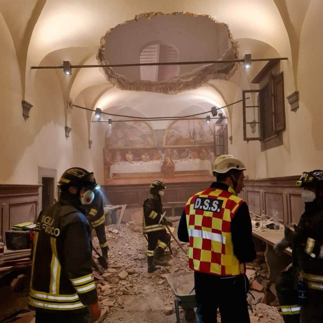 Derrumbe en una boda de Italia. Foto: Facebook gobernador regional de Toscana, Eugenio Giani.