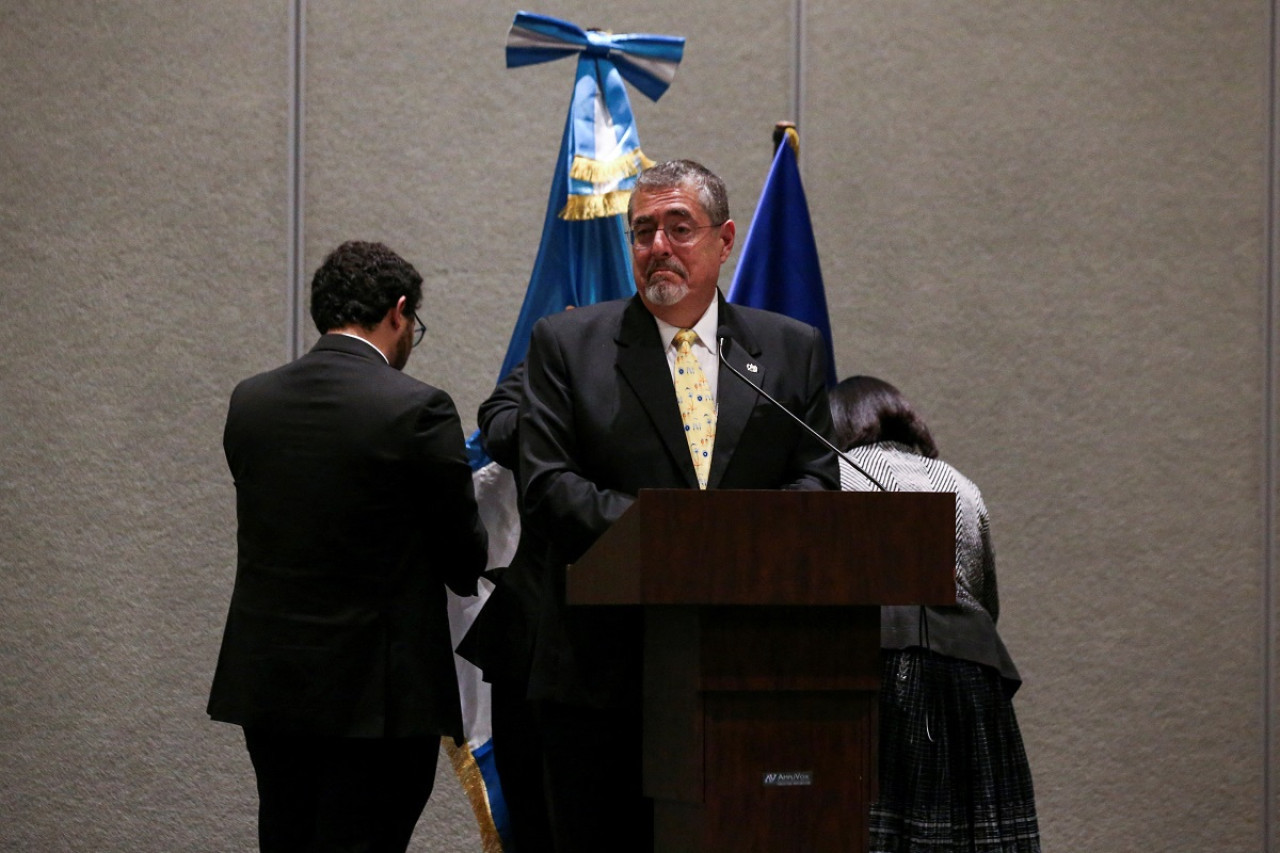 Asunción de Bernardo Arévalo de León en Guatemala. Foto: Reuters.