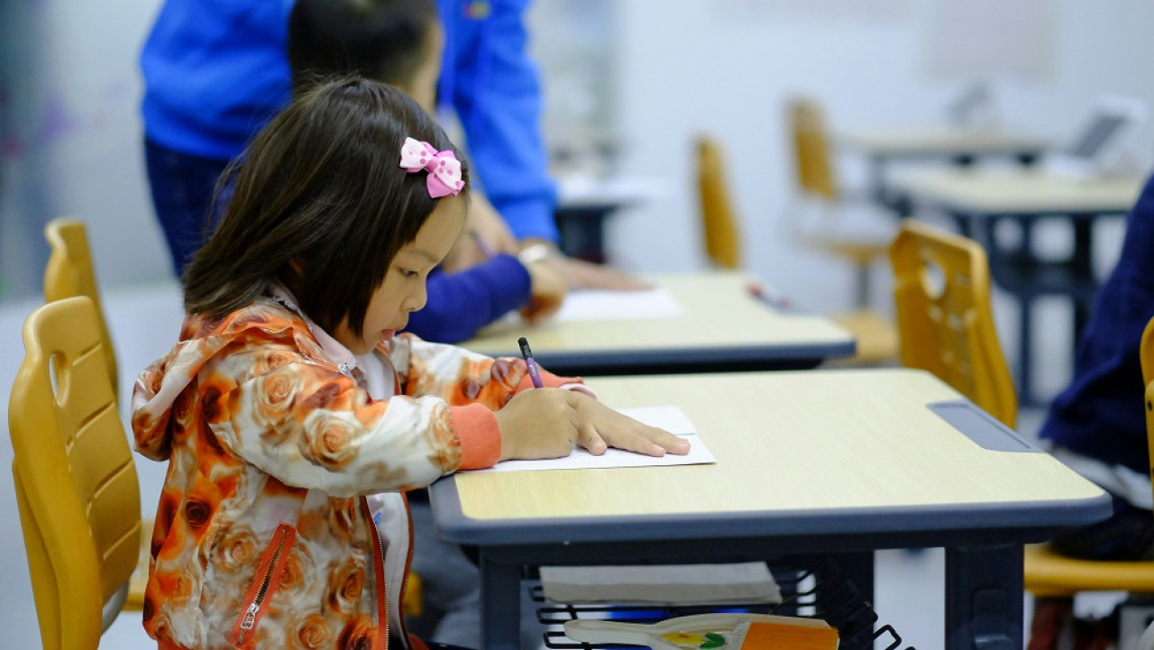 Niños, educación. Foto: Unsplash.