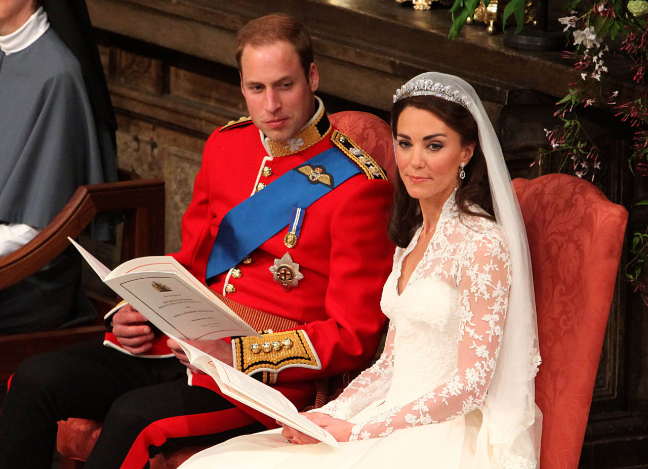 Kate Middleton junto al príncipe Guillermo. Foto: NA.