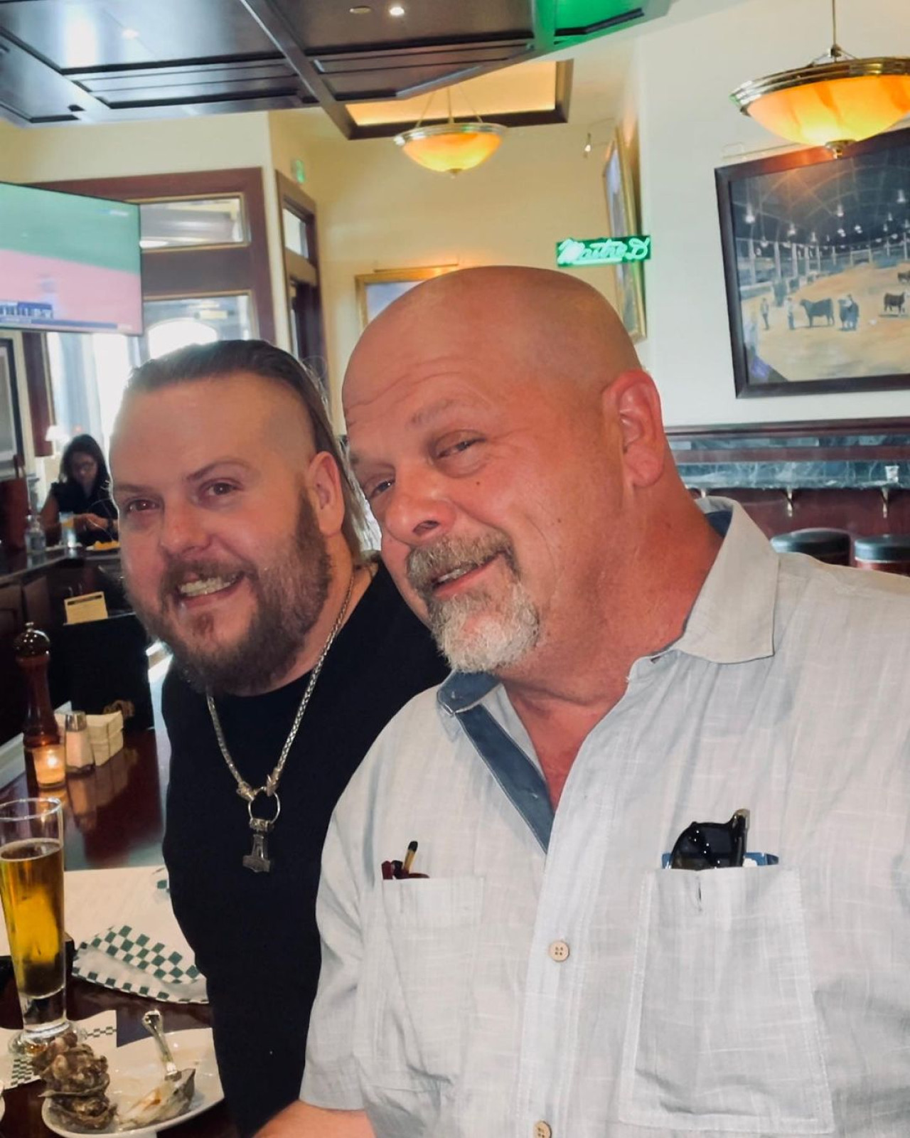 Rick Harrison y su hijo Adam. Foto: Instagram.