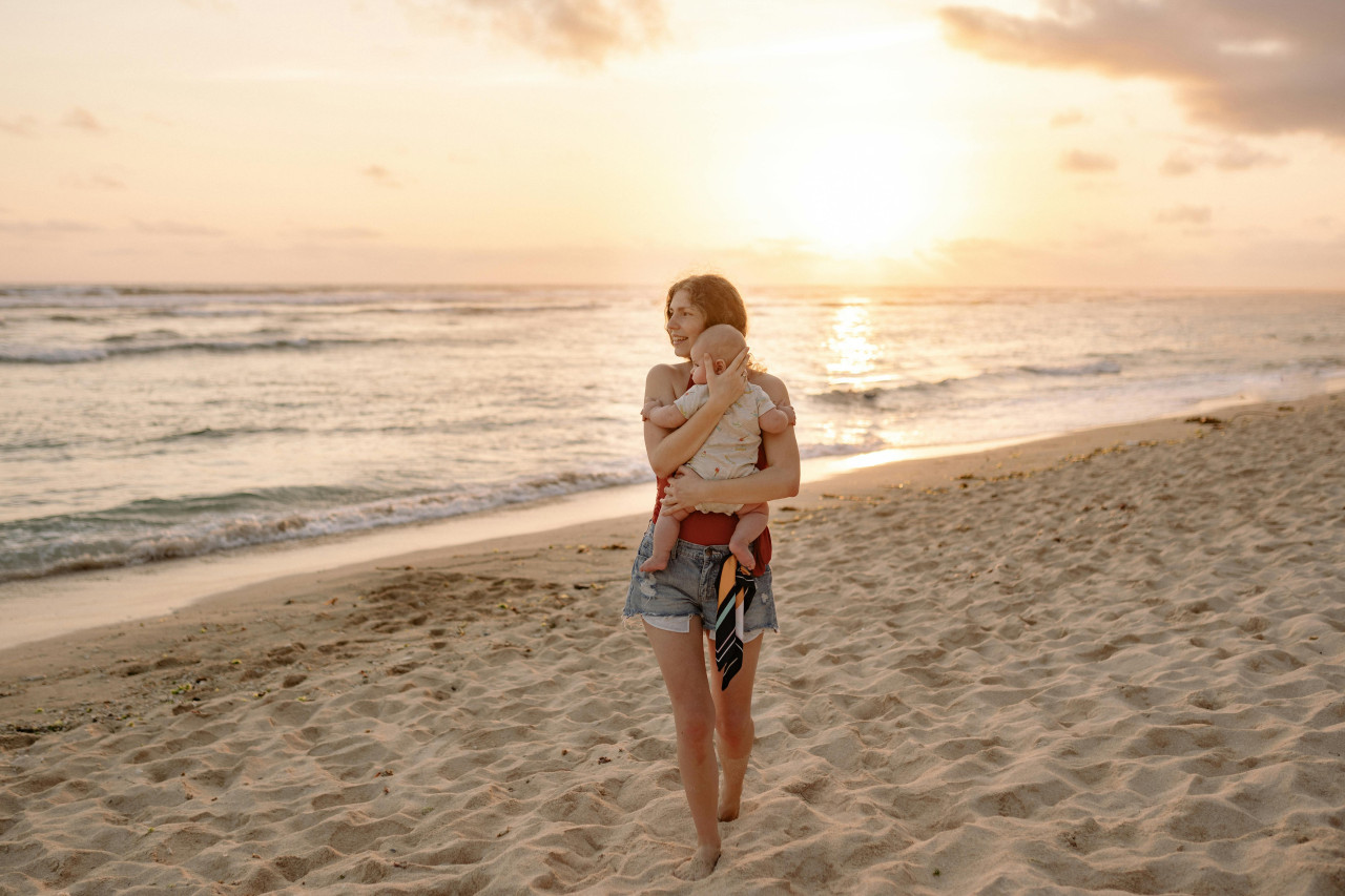 Bebés en el sol. Foto: Pexels