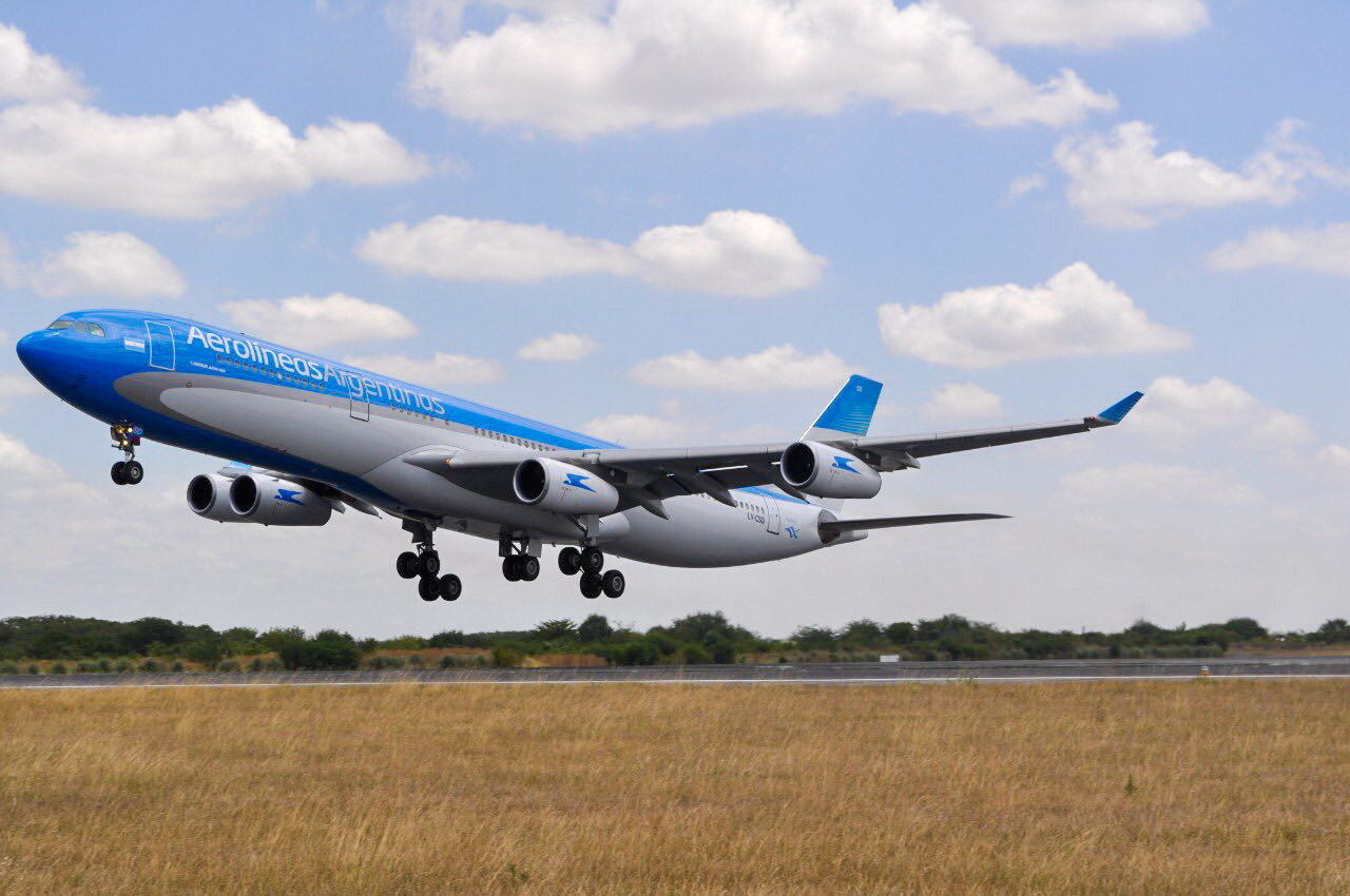 Avión de Aerolíneas Argentinas. Foto: NA.