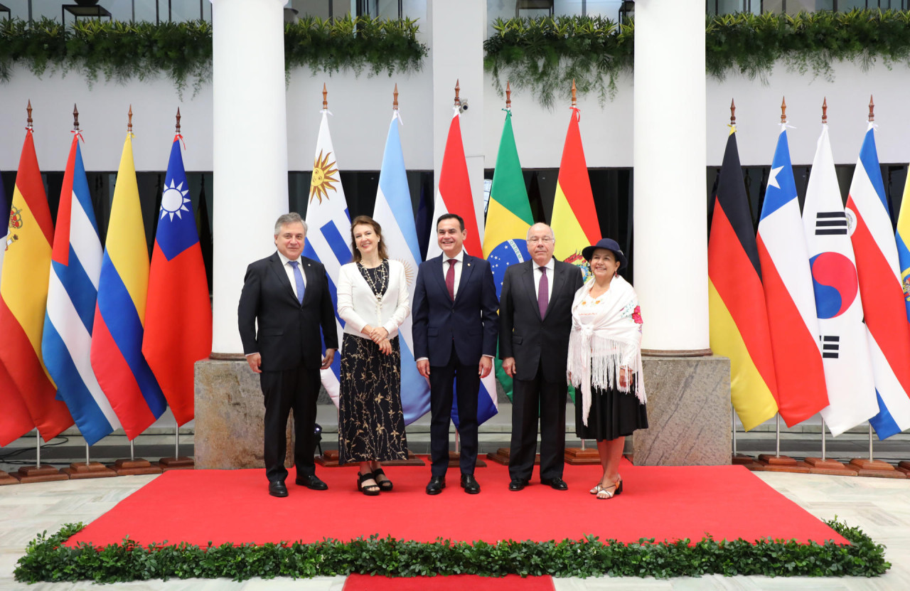 Los cancilleres de Relaciones Exteriores del Mercosur. Foto: EFE