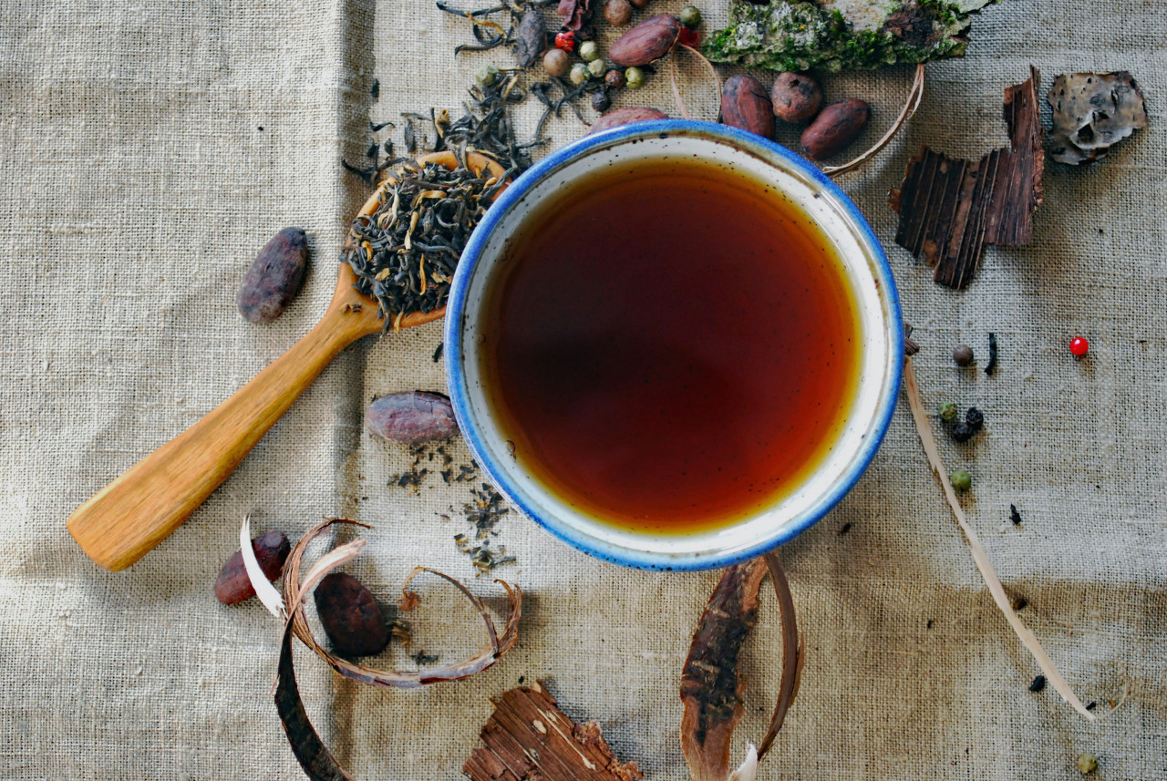 Hierbas, té, infusión. Foto: Unsplash