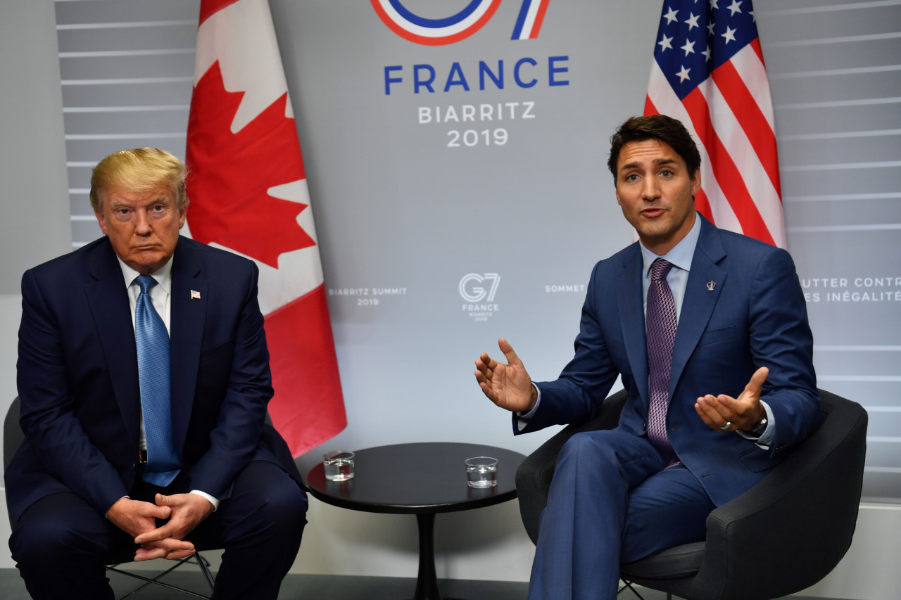 El expresidente de EEUU, Donald Trump, y primer ministro de Canadá, Justin Trudeau. Foto: NA