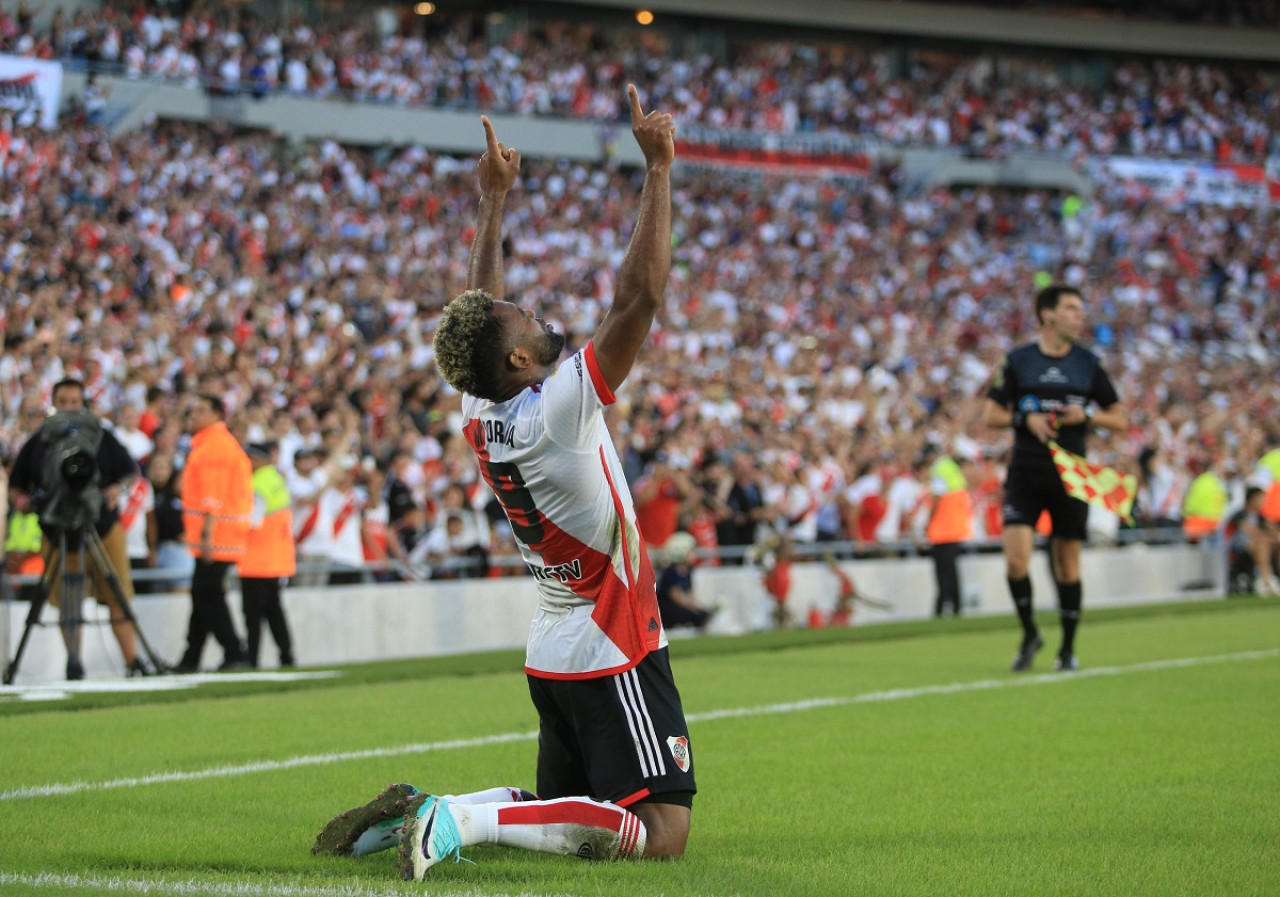 Miguel Borja; River Plate vs. Argentinos Juniors. Foto: NA.