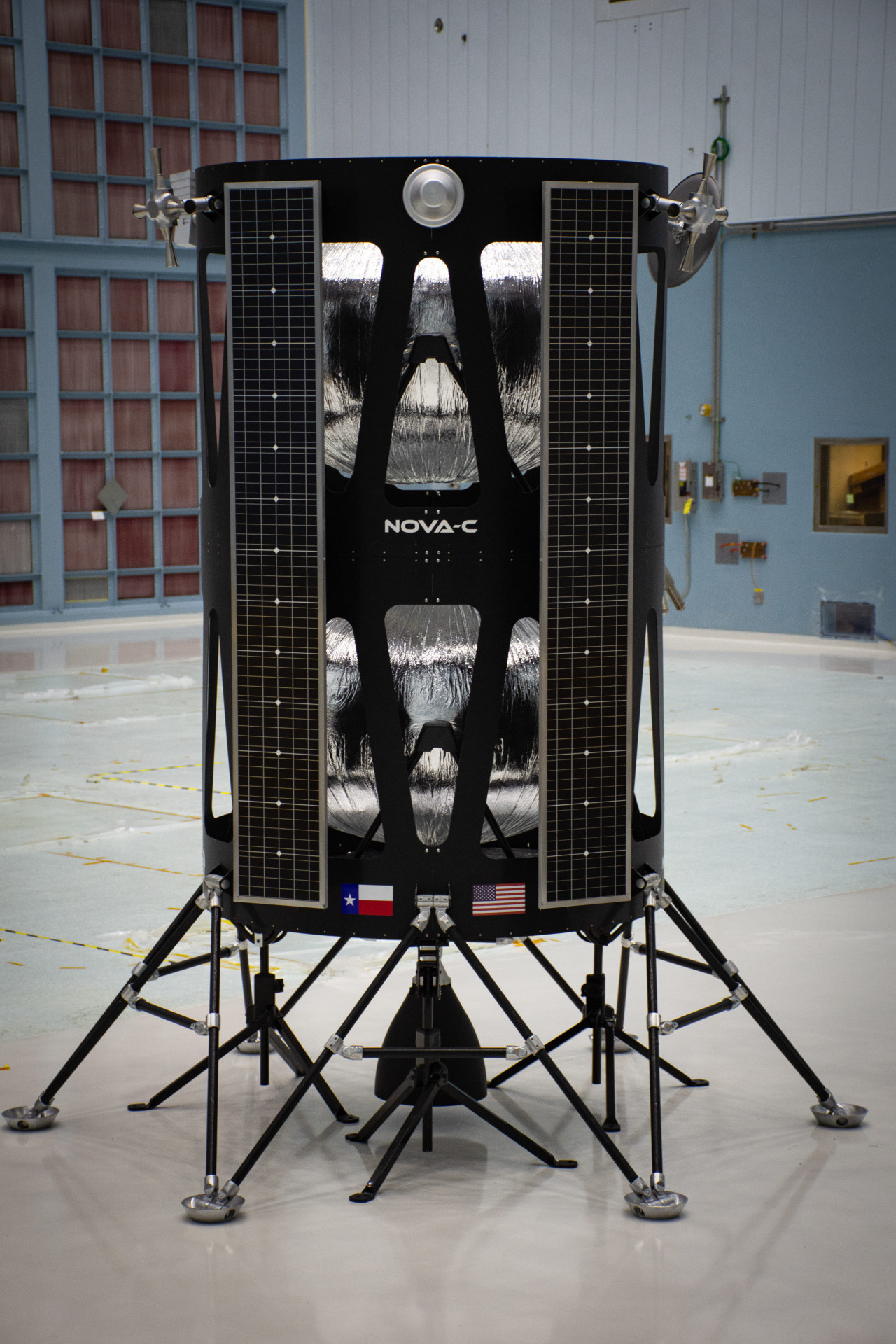 Nova-C lunar module.  Photo: Wikipedia.