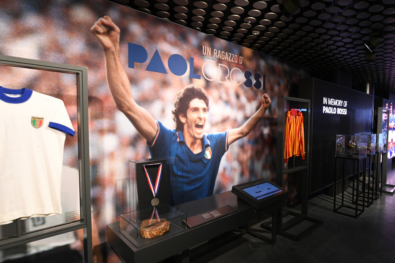 Exposición sobre Paolo Rossi. Foto: FIFA Museum