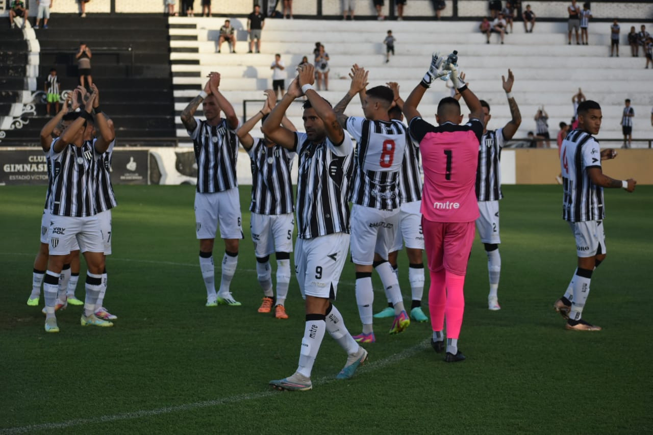 El partido se disputó normalmente. Foto: X @GimnasiaMendoza