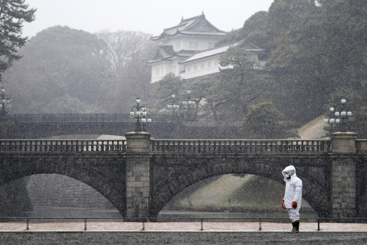 Japón enfrenta fuertes tormentas de nieve. Foto: EFE