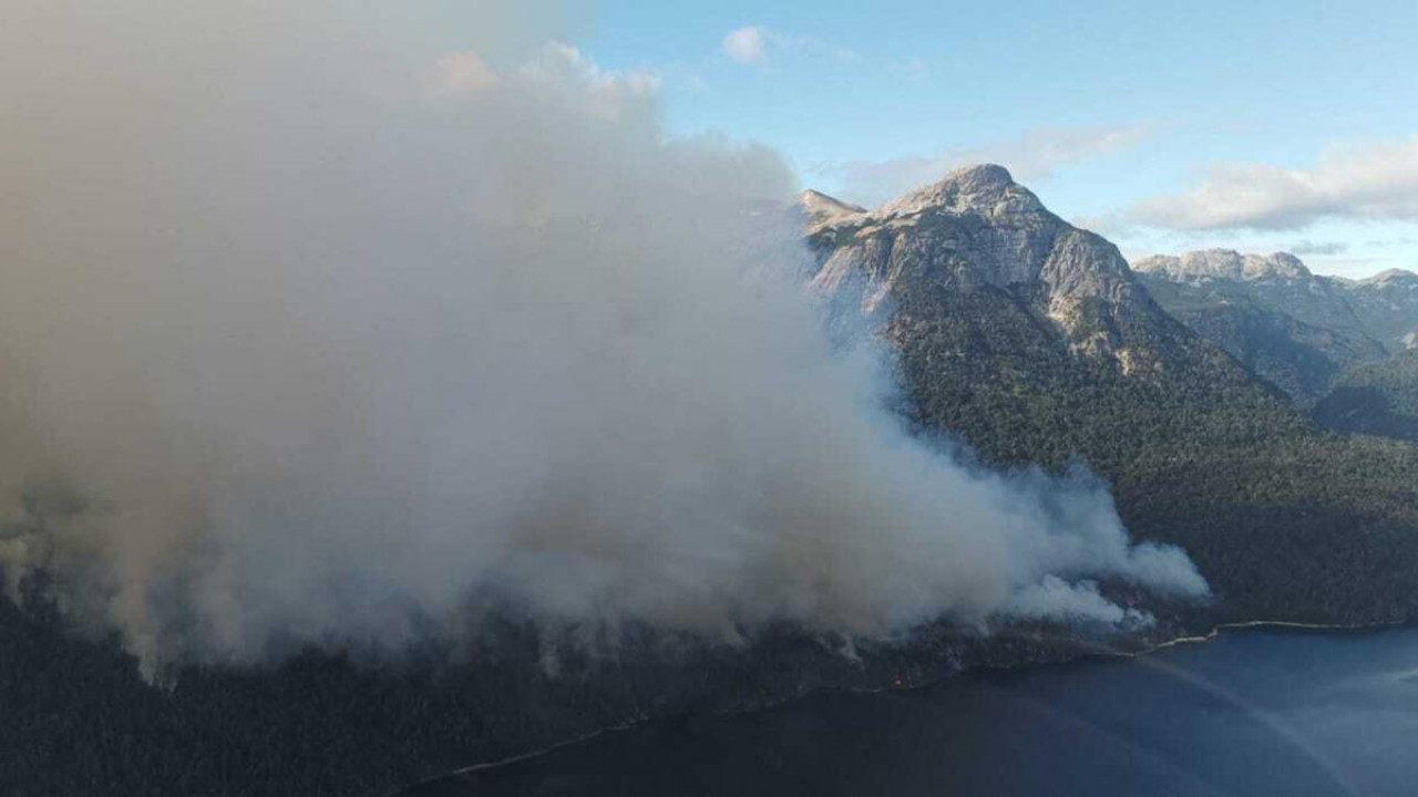 Incendios en Bariloche. Foto Télam.