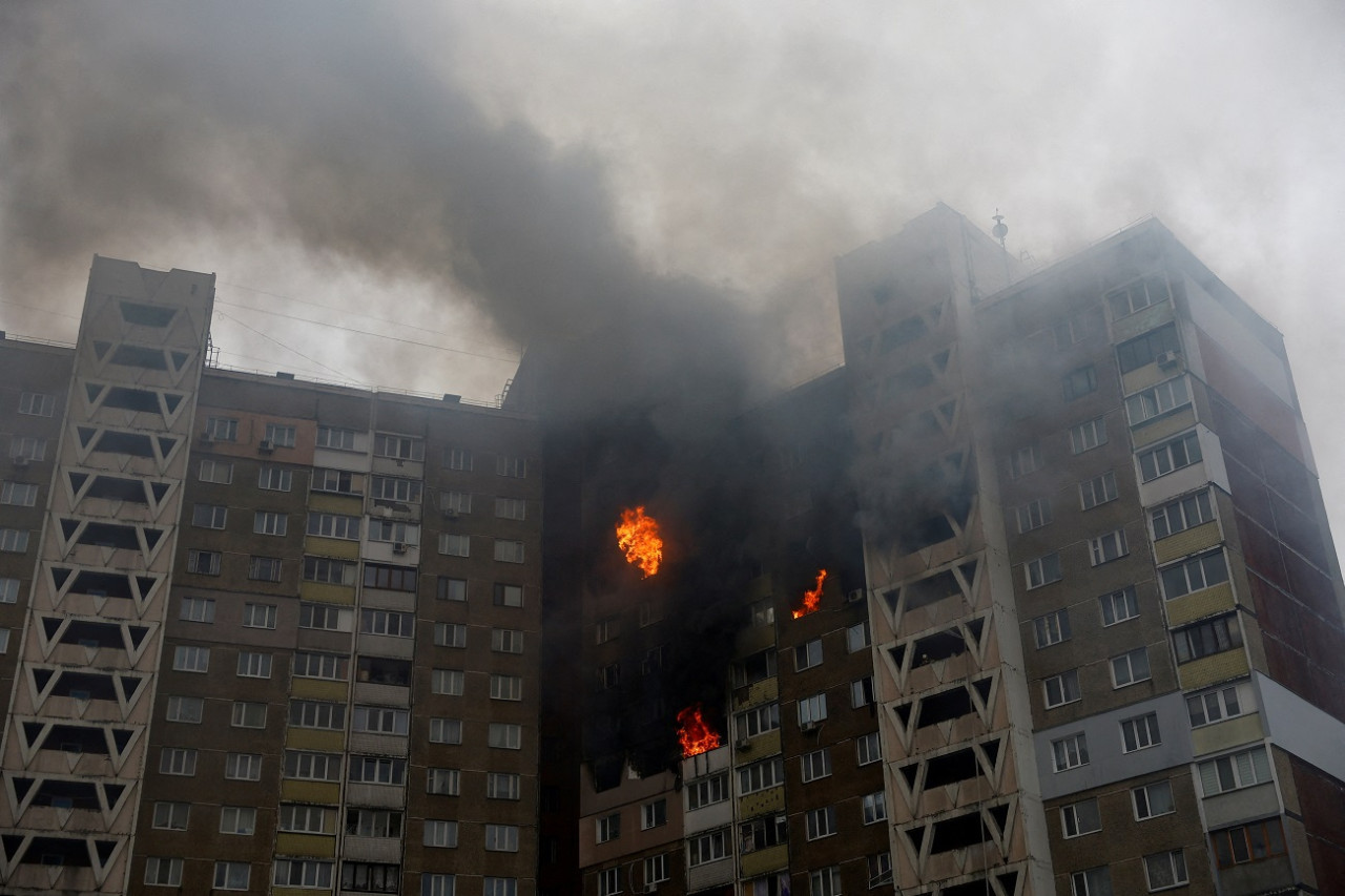 Ataque ruso contra Kiev; guerra Rusia-Ucrania. Foto: Reuters
