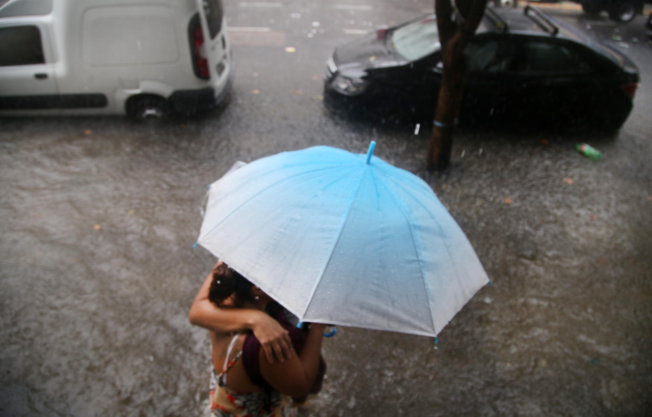 Diluvio e inundación en la Ciudad. Foto: NA.