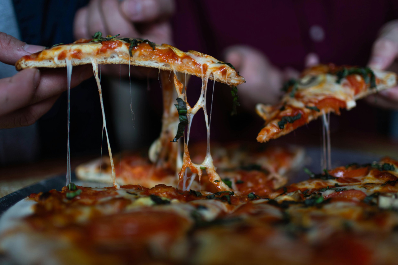 Pizza, comida, comida chatarra. Foto: Unsplash