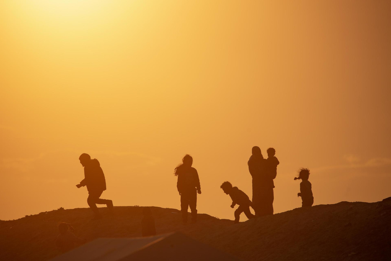 Refugiados palestinos al sur de Gaza. Foto: EFE.