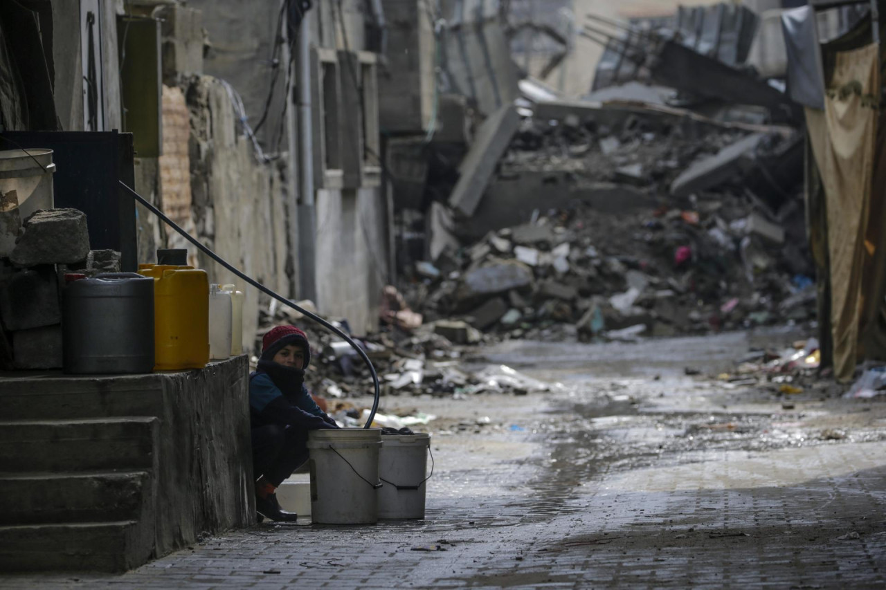 Destrucciones en Gaza por bombardeos israelíes. Foto: EFE.