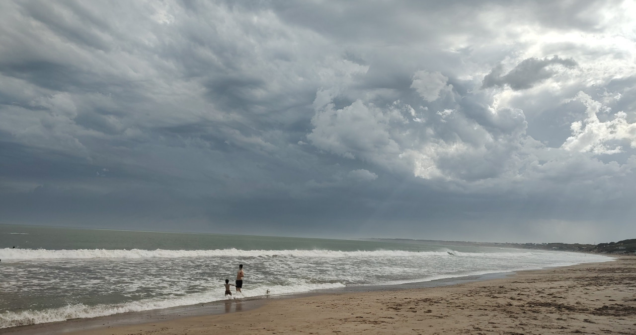 Playa Alfar, Mar del Plata. Foto: X