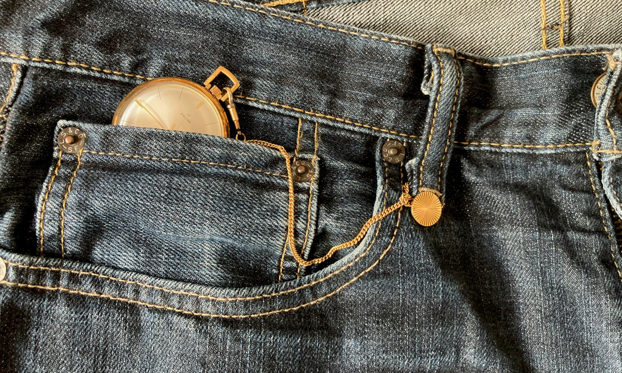 Bolsillo de los jeans. Foto: Unsplash