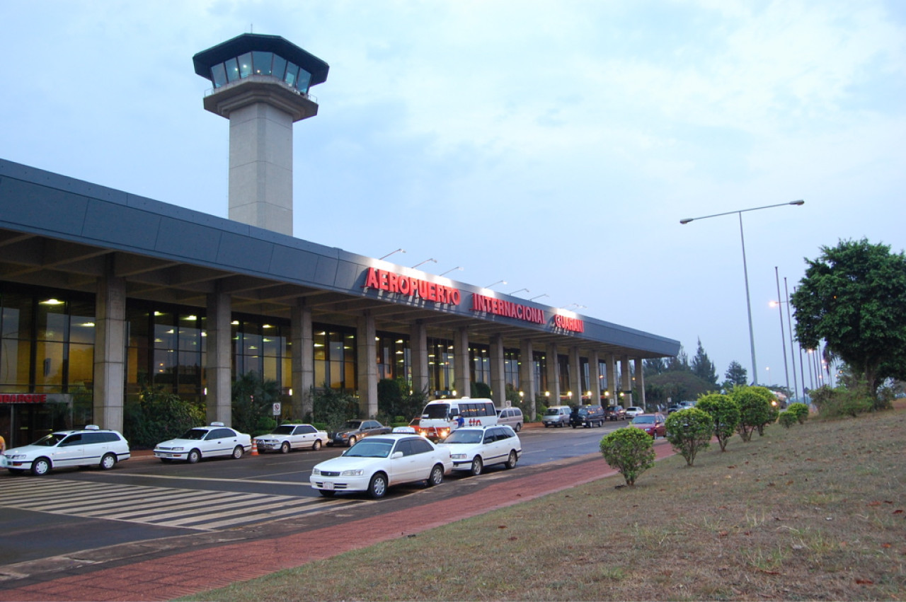Aeropuerto Internacional Guaraní