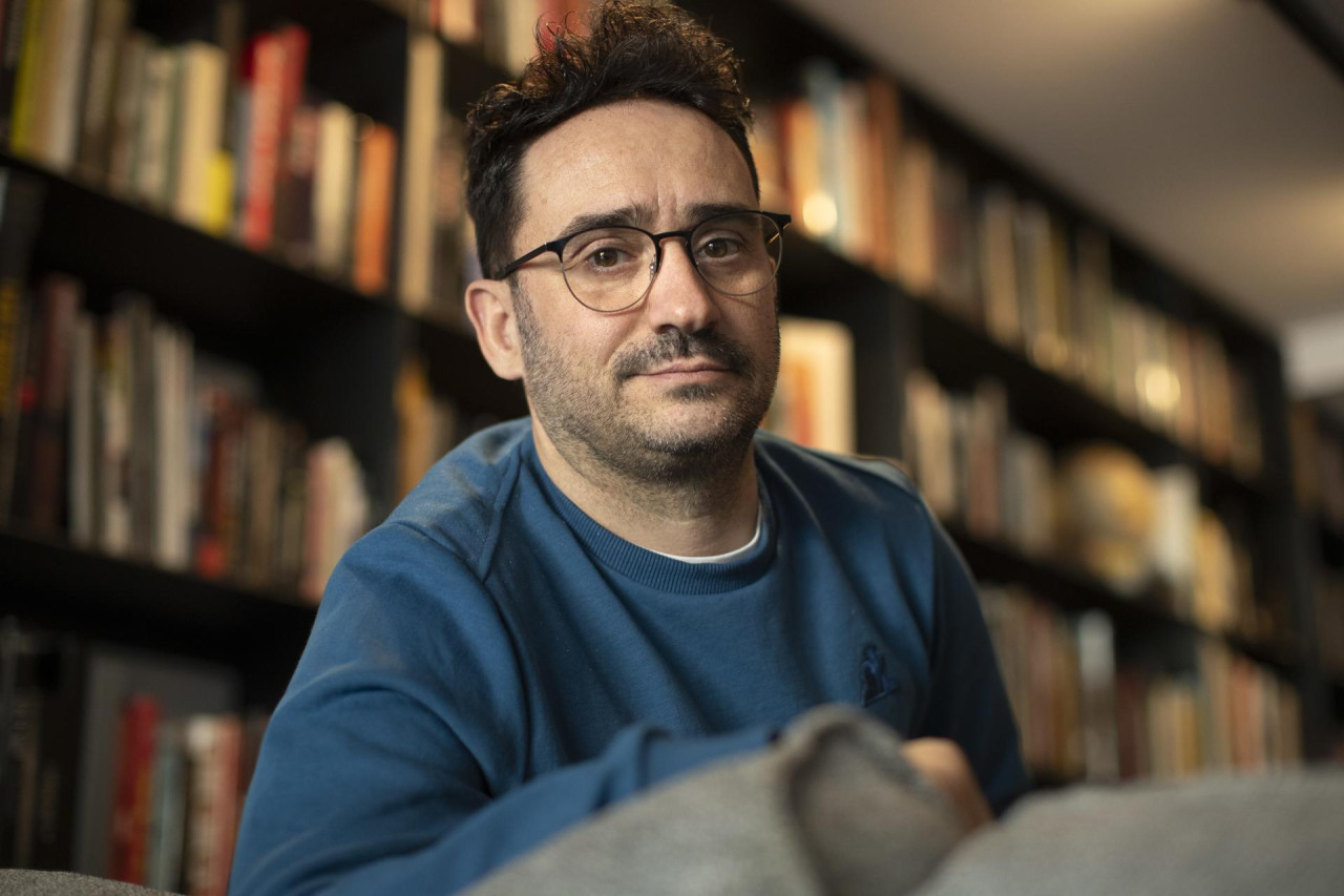 Juan Antonio Bayona, director de "La sociedad de la nieve". Foto: EFE.