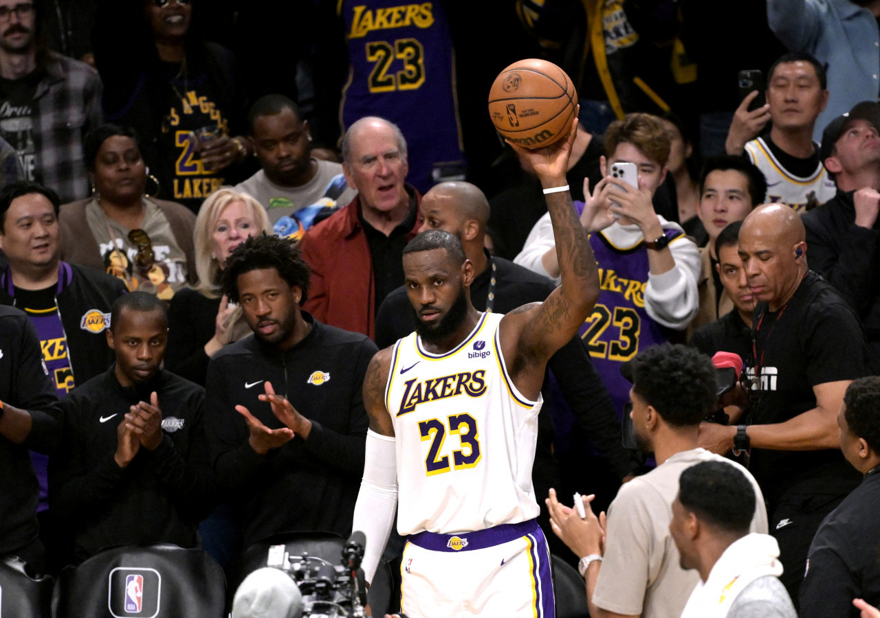 LeBron James consiguió una marca histórica en la NBA. Foto: Reuters.