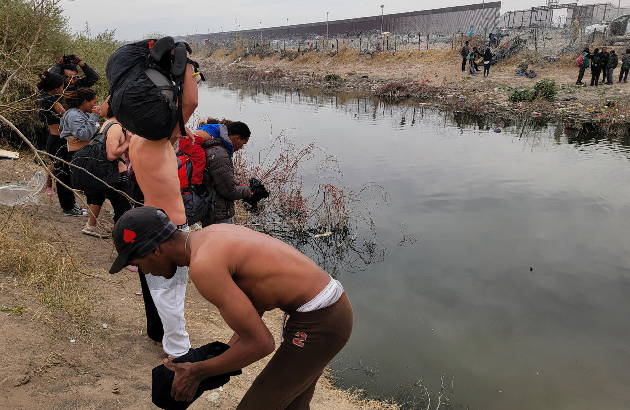 Migrantes en Ciudad Juárez, México. Foto: EFE.