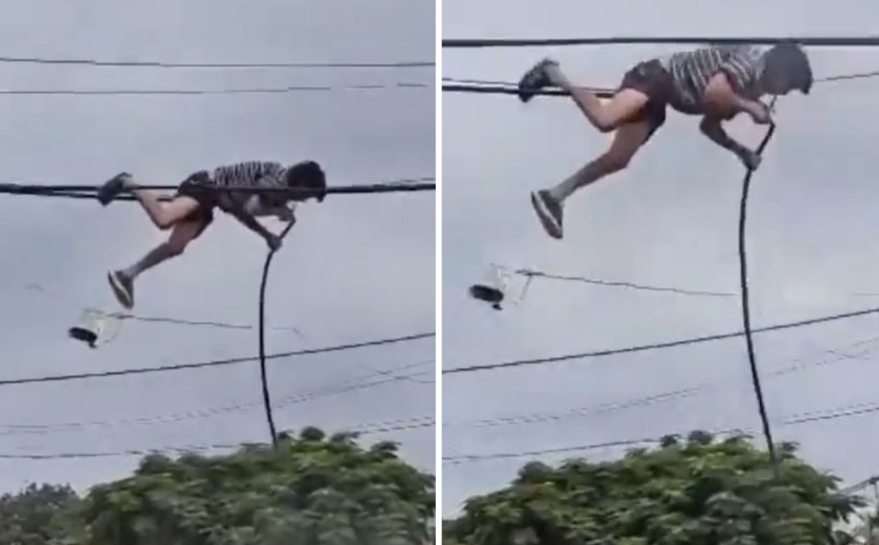 Un hombre robando tendido eléctrico en Chaco. Foto: captura de video.