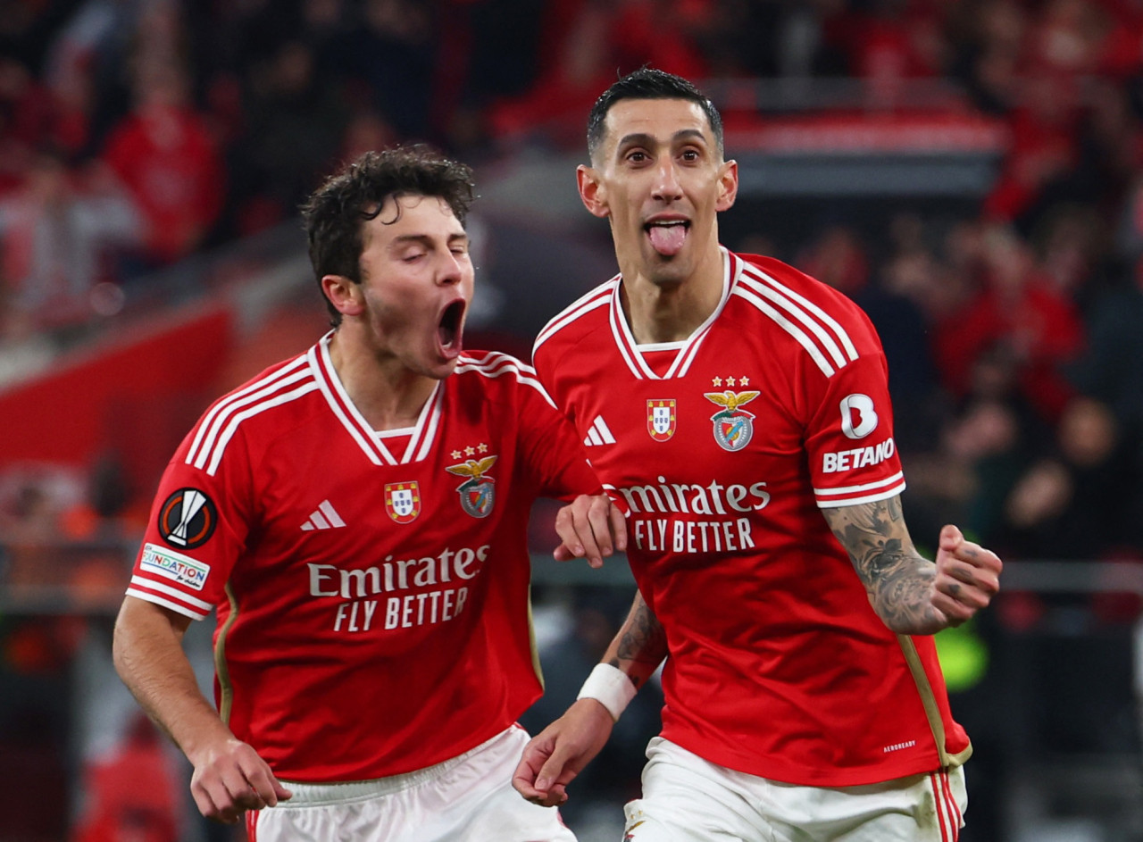 Festejo de Ángel Di María en el empate del Benfica por la Europa League. Foto: REUTERS.