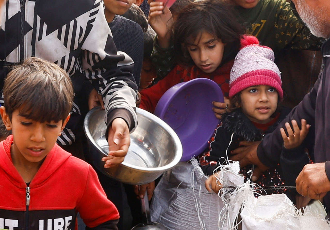 Hambre en Gaza. Foto: Reuters