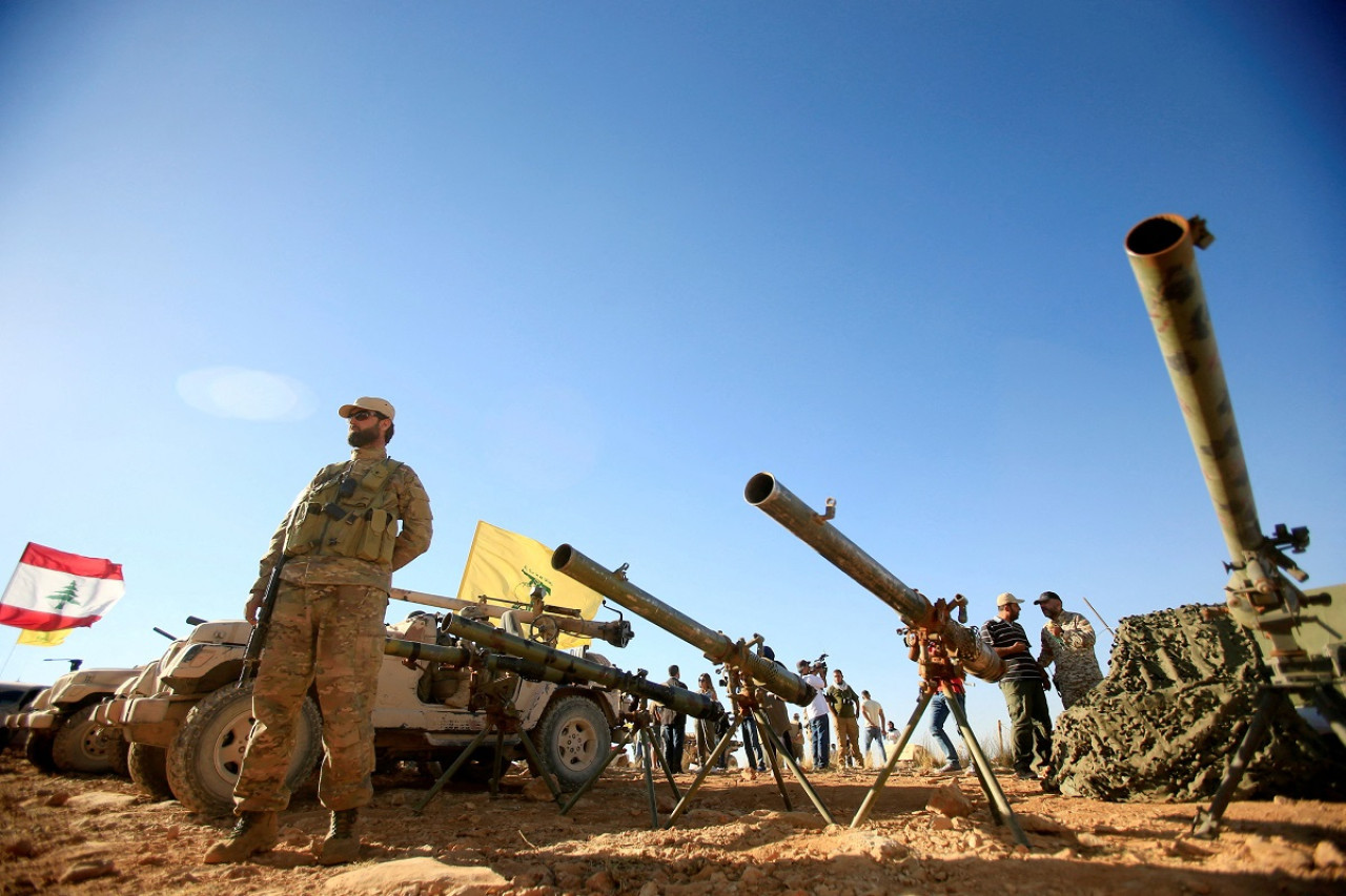 Milicianos de Hezbollah en la frontera entre El Líbano e Israel. Foto: Reuters.