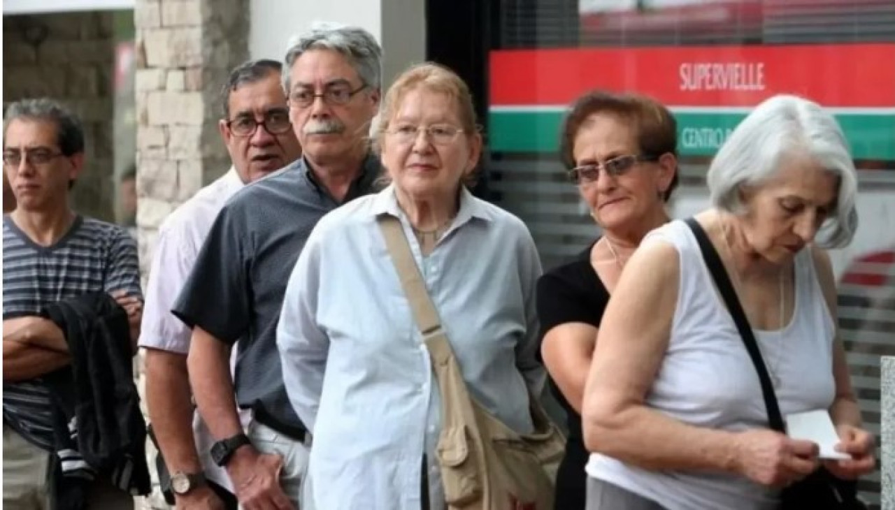 Jubilados, ANSES, cobros. Foto: NA