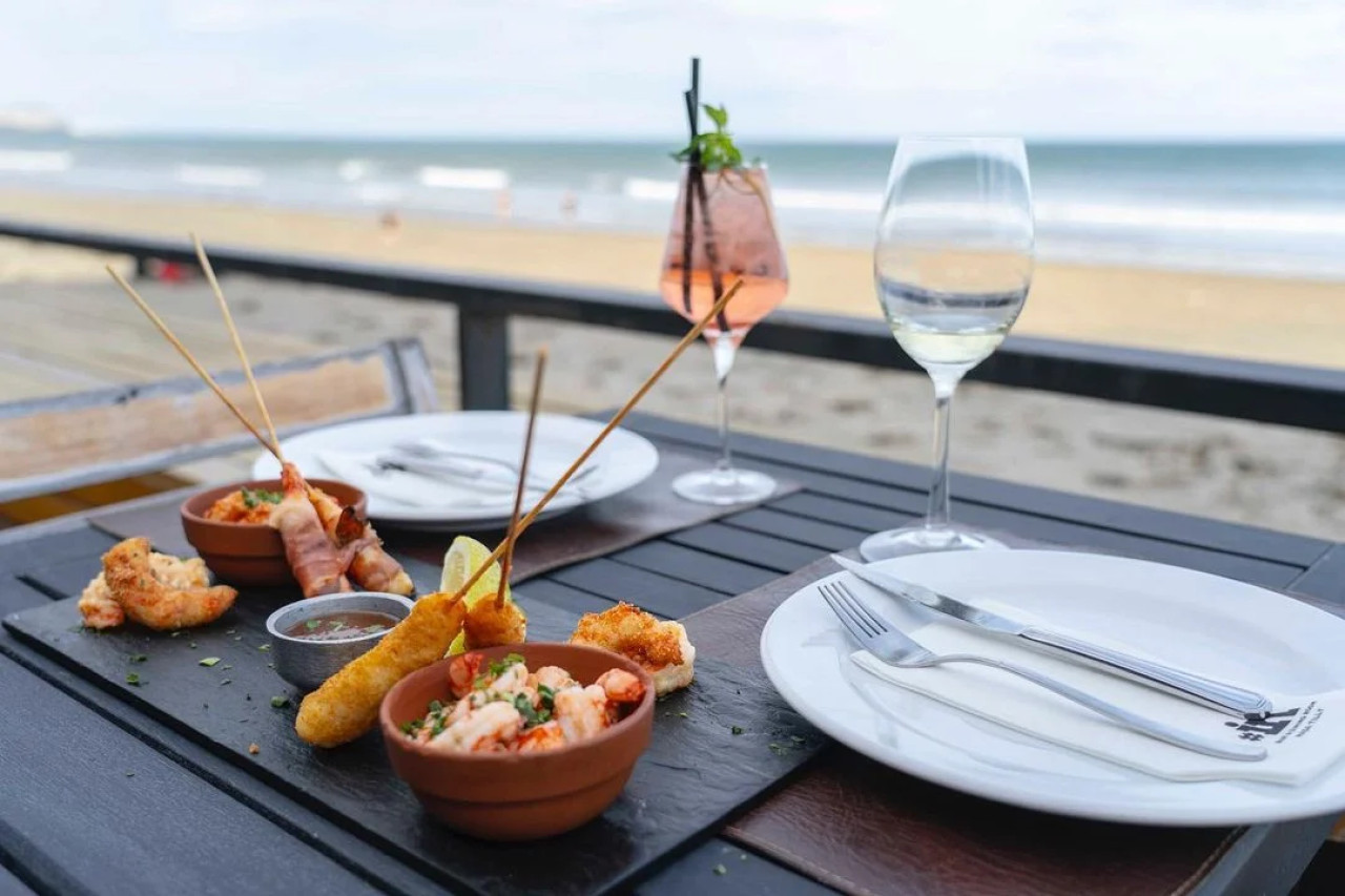 Menú del restaurante donde comió Margot. Foto: Instagram/inradatilly