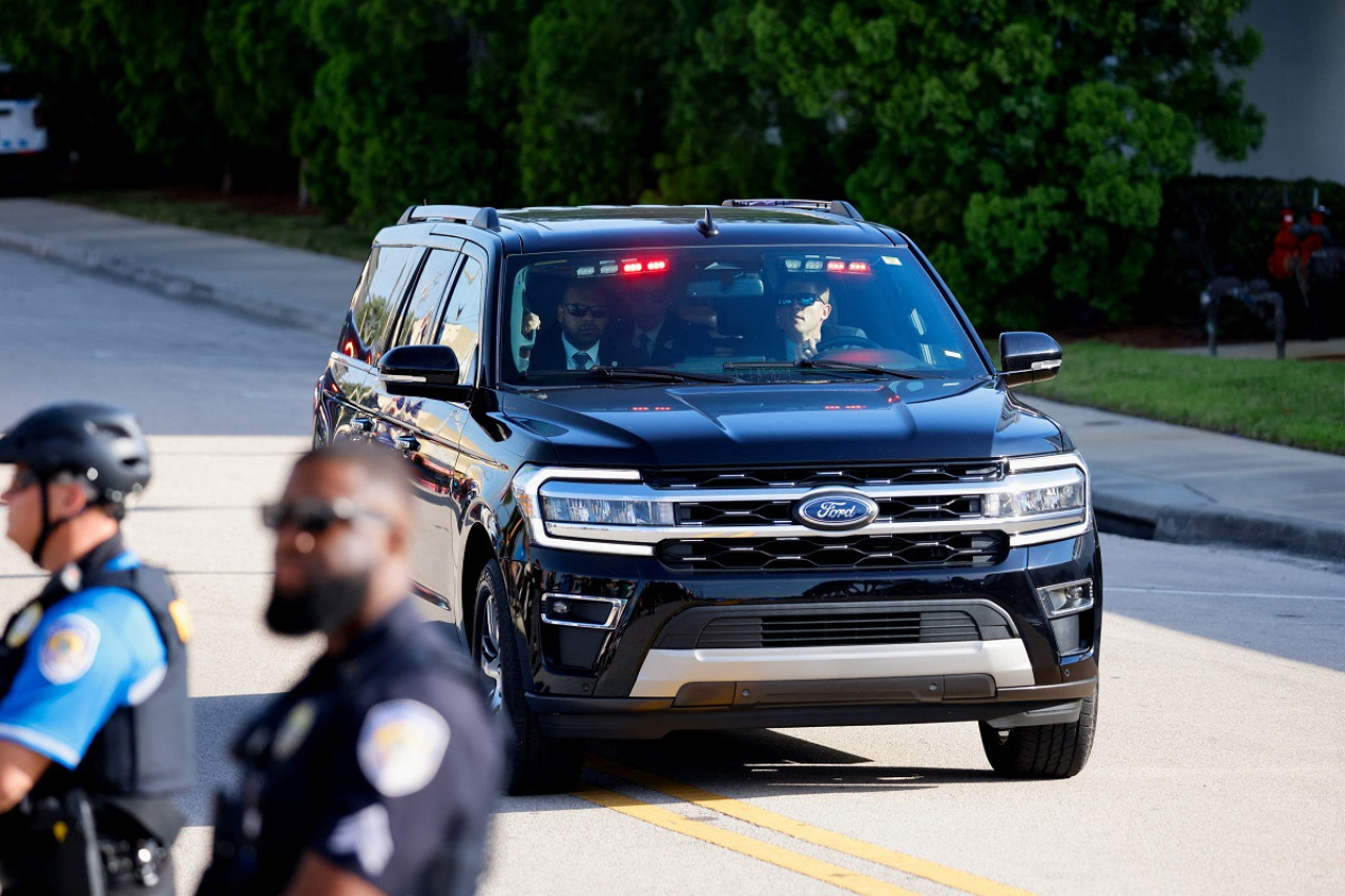La llegada de Donald Trump a la corte de Fort Pierce, Florida. Foto: Reuters.