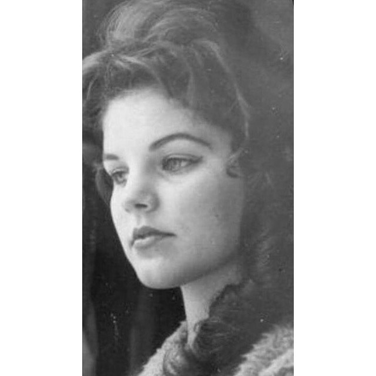 Priscilla Presley. Foto: Instagram. @PriscillaPresley.