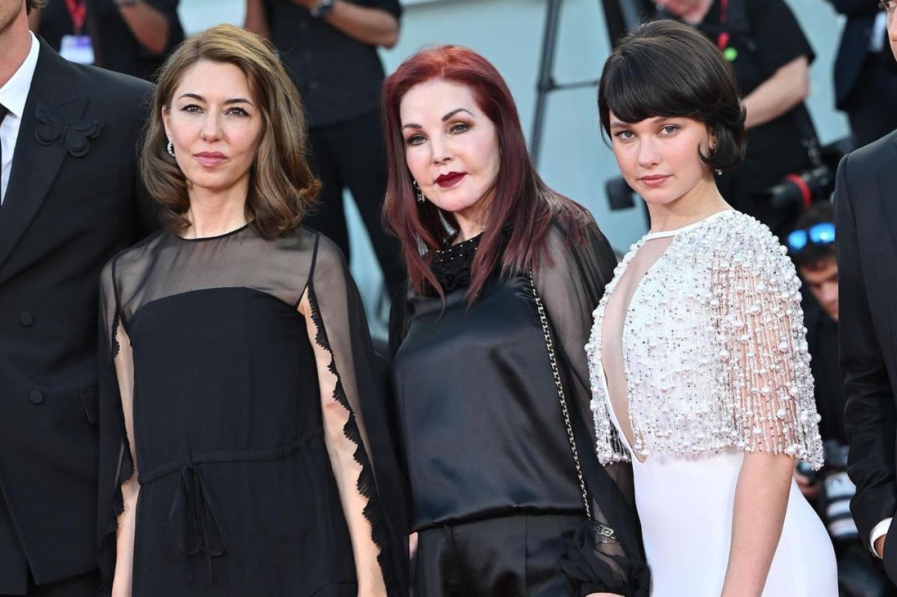 Priscilla Presley, Sofia Coppola y Caaeli Spaney. Foto: Instagram. @PriscillaPresley.